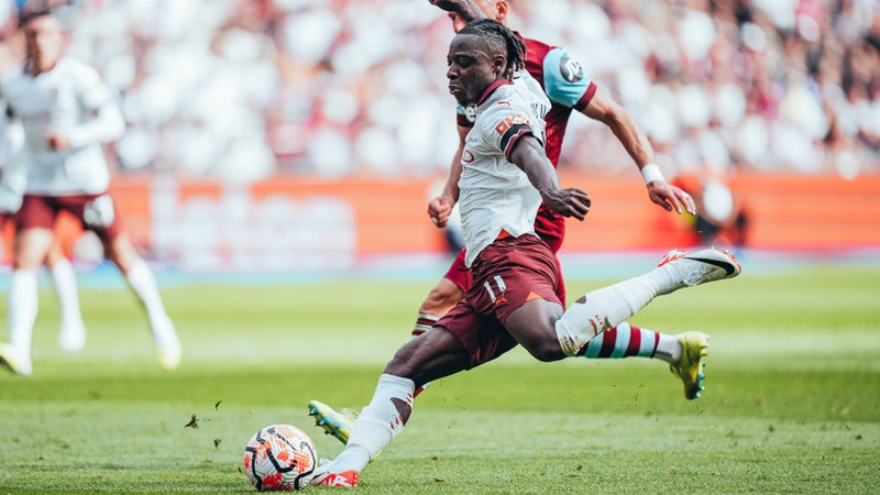 LM trong bóng đá là gì? Vị trí này có đặc điểm gì thú vị?