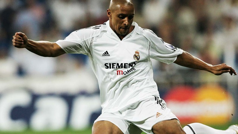 Roberto Carlos cũng là cái tên vĩ đại của Real Madrid Roberto Carlos và những cú sút phạt thần sầu