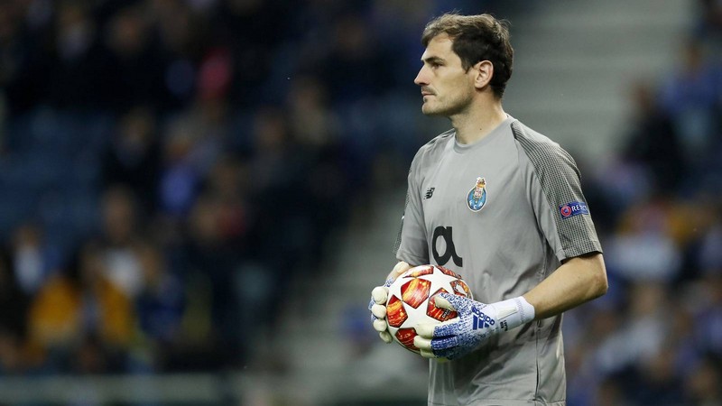 Casillas xuất sắc cho vị trí thủ môn trong đội hình Real Madrid huyền thoại Thủ thành Iker Casillas - Thánh Iker của thành Madrid
